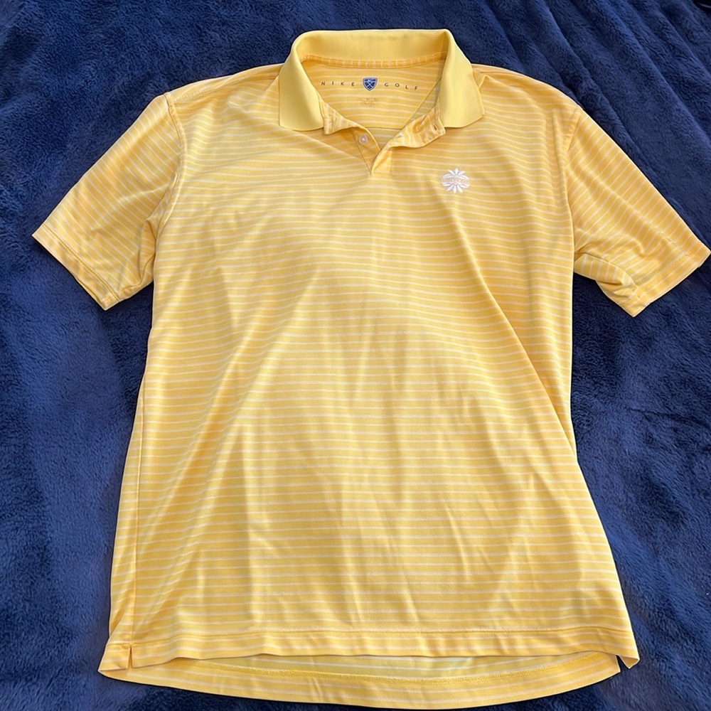 Nike Golf Mens Xl Polo Waikola Golf Club Course.